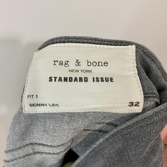 Rag & Bone Women's Button Fly Skinny Leg Jean Black Size 32 FLAW Classic Dark - Picture 5 of 10